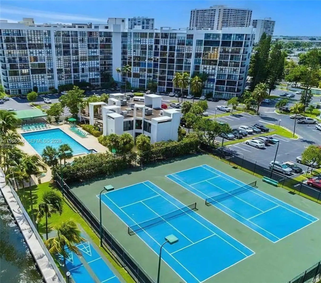 tennis court