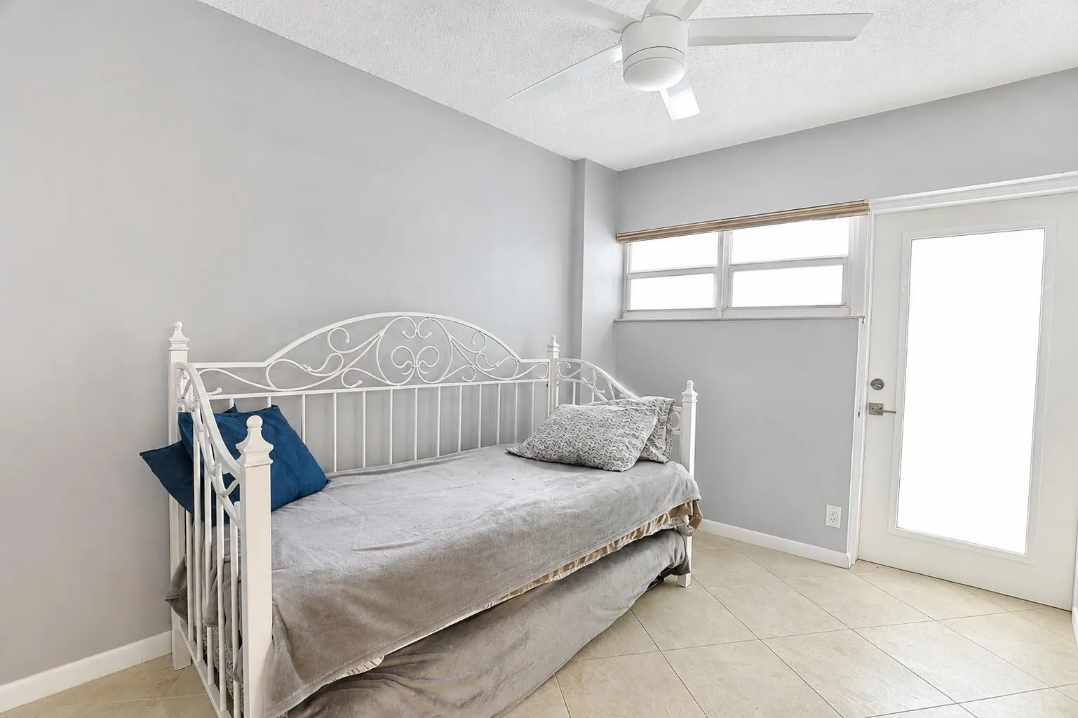 Guest Bedroom / 2nd Entry