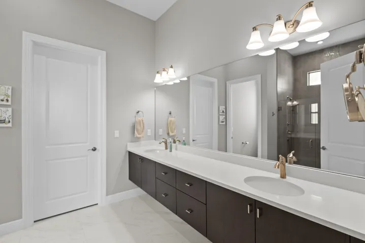 Owner's Suite Bathroom