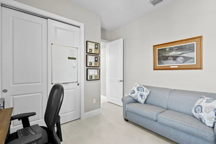 3rd Bedroom /office