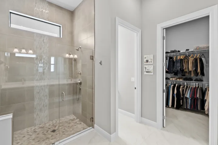 Walk in Shower