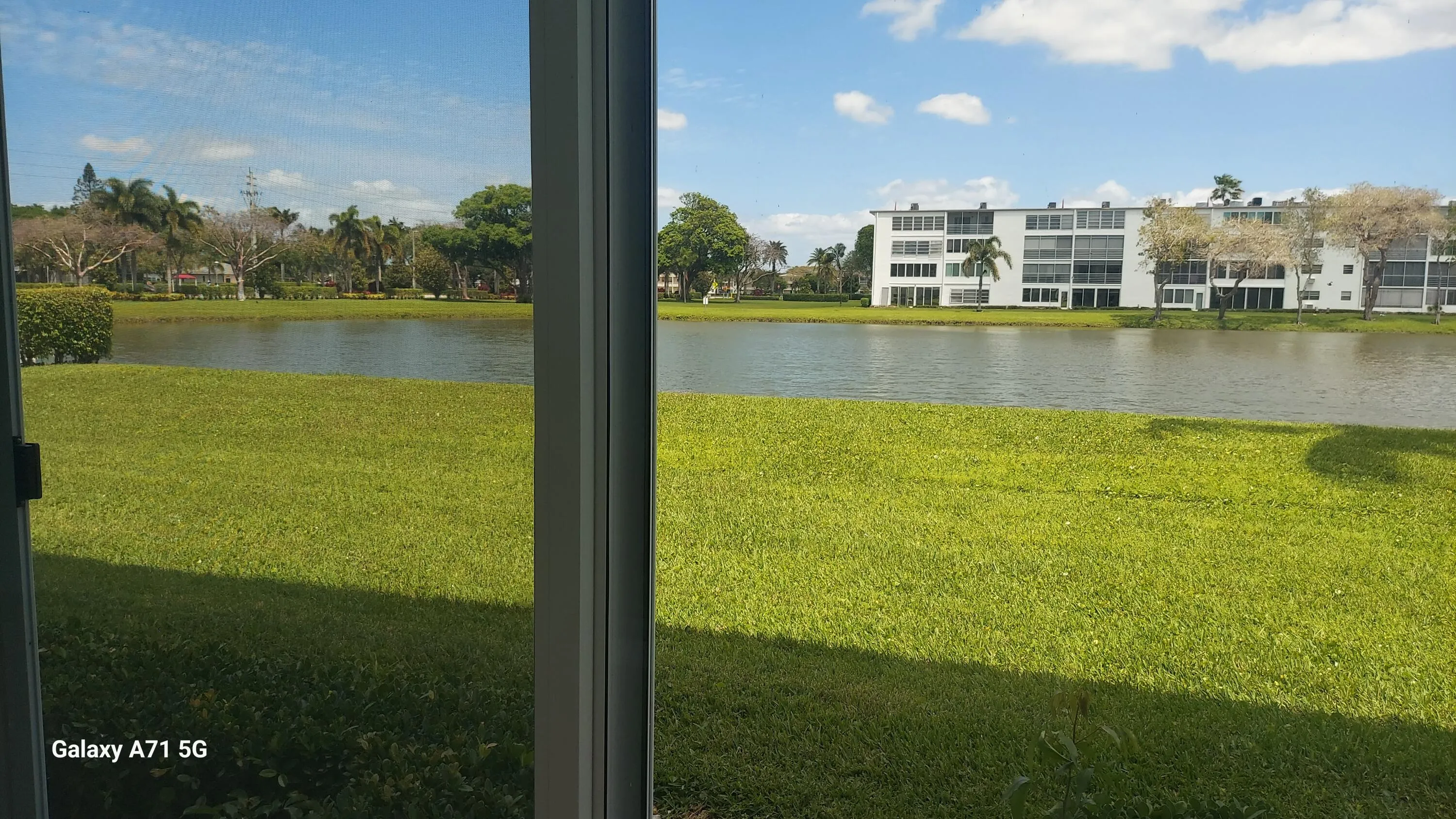 goreous water views,new doors