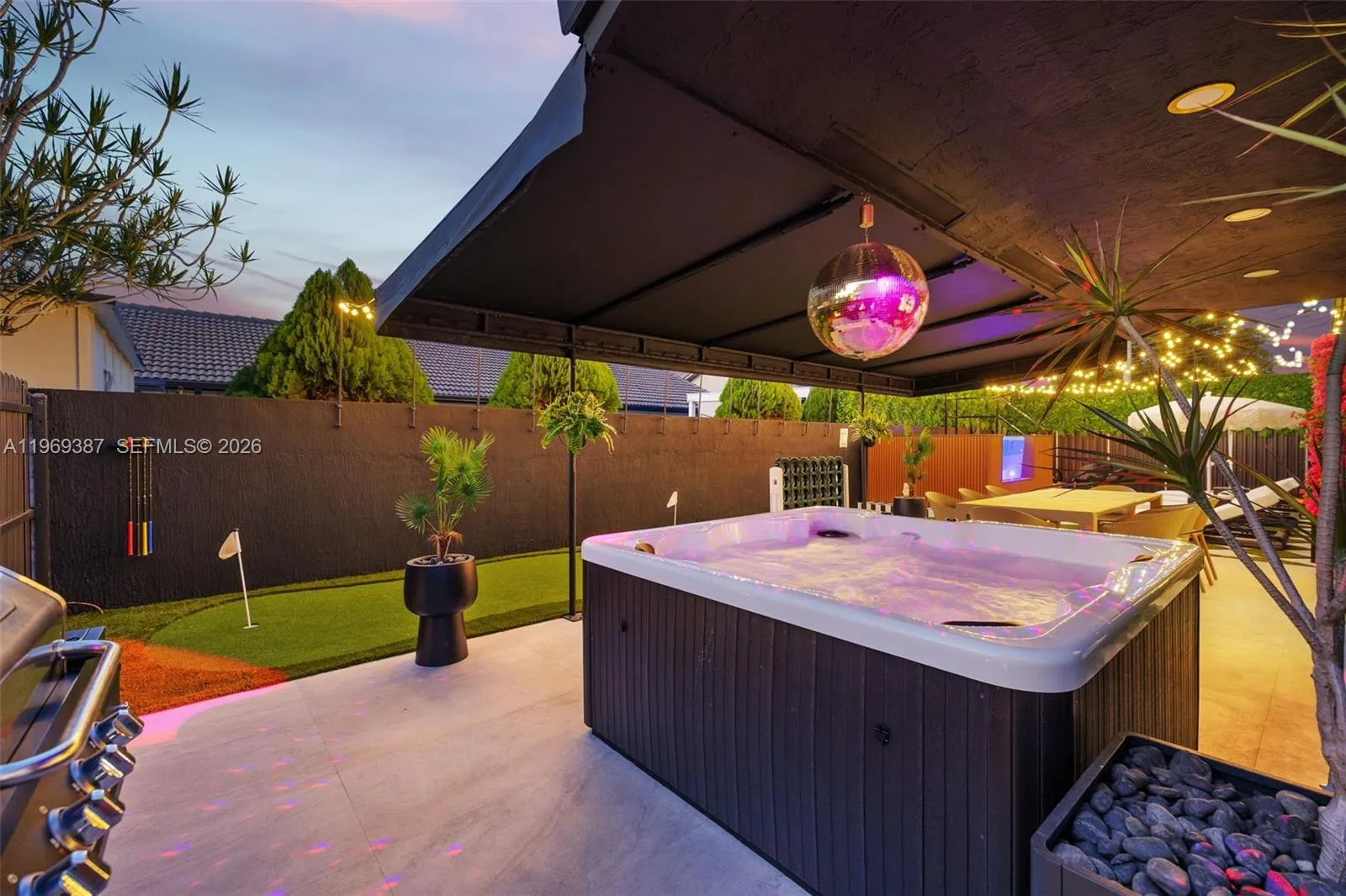 Property photo 93