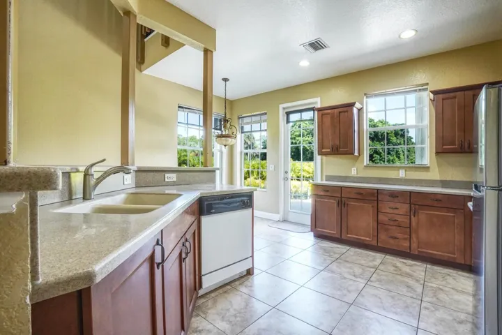 1550 C Rd kitchen 3