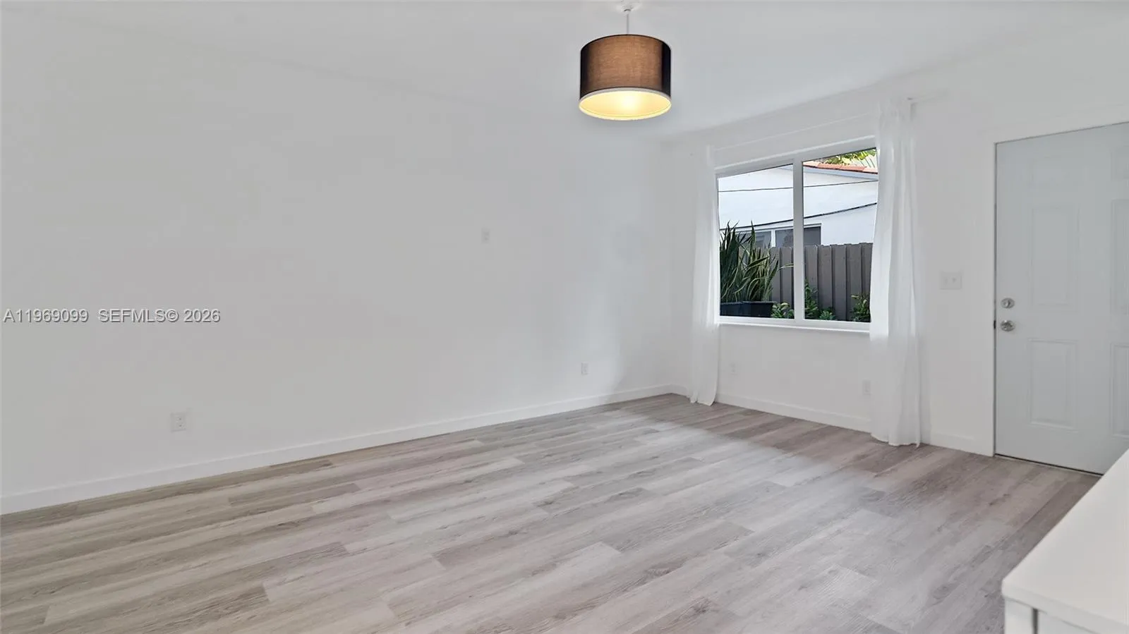 Property photo 64