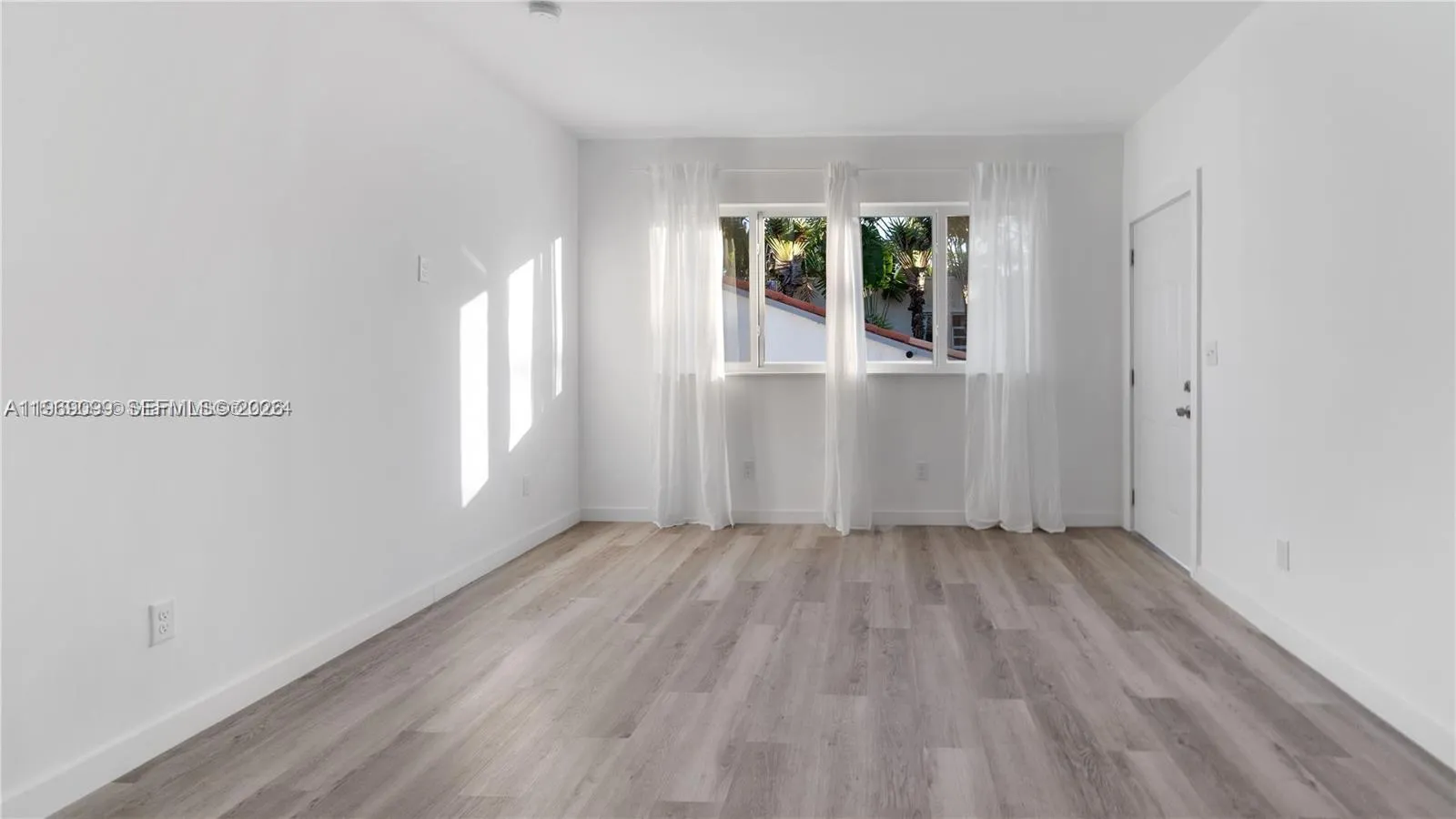 Property photo 92