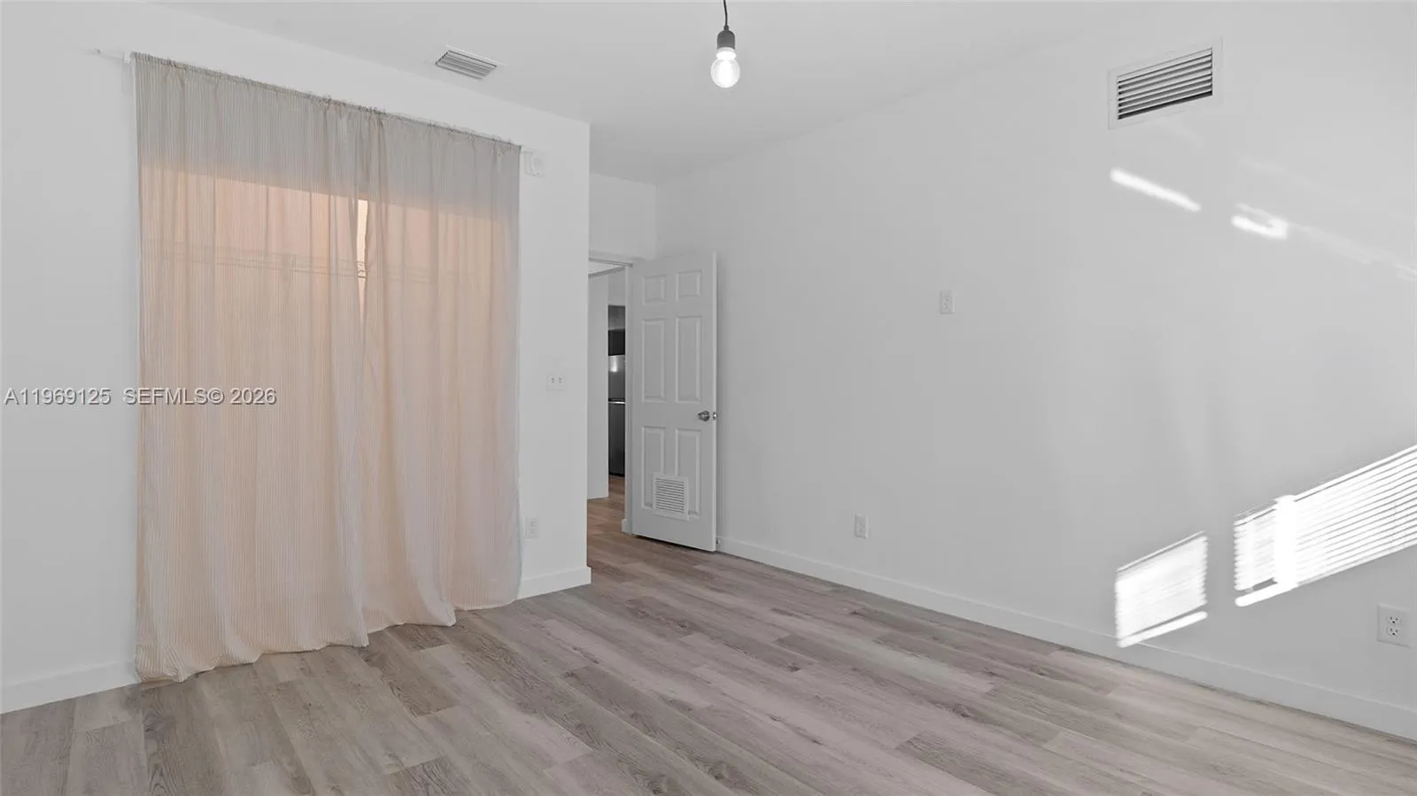 Property photo 70