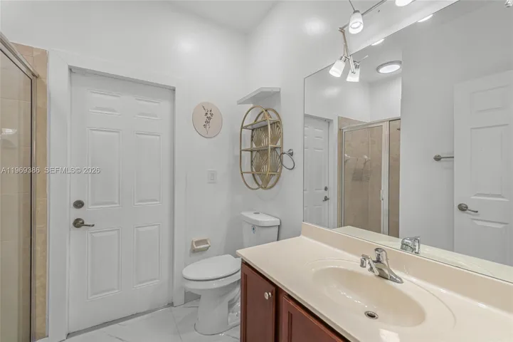 Downstairs Full Bathroom