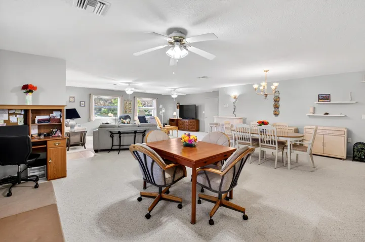 Breakfast Nook and Dining