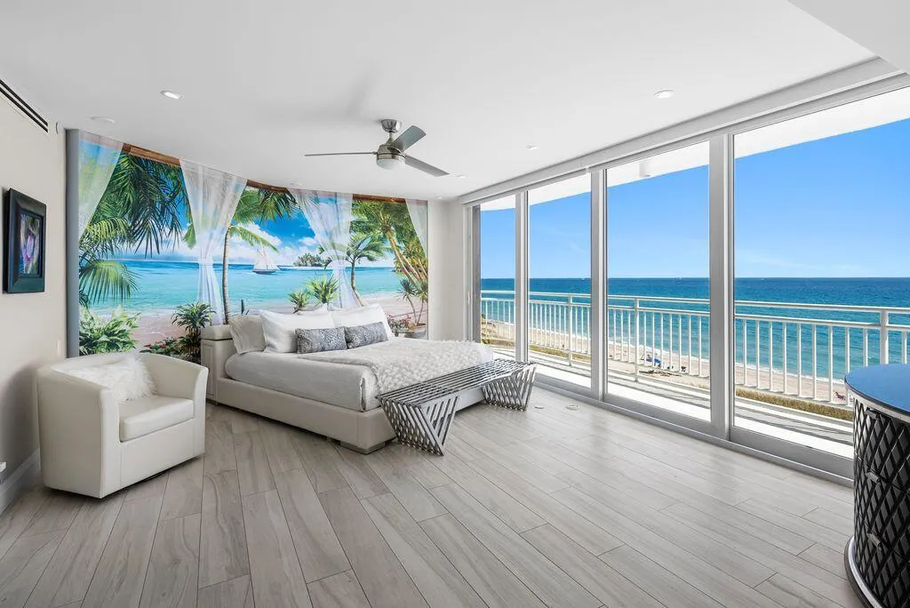 Luxurious Primary Suite