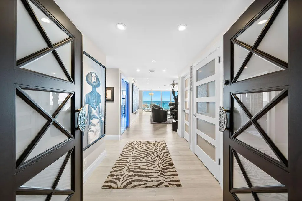 Double Door entry from private foyer