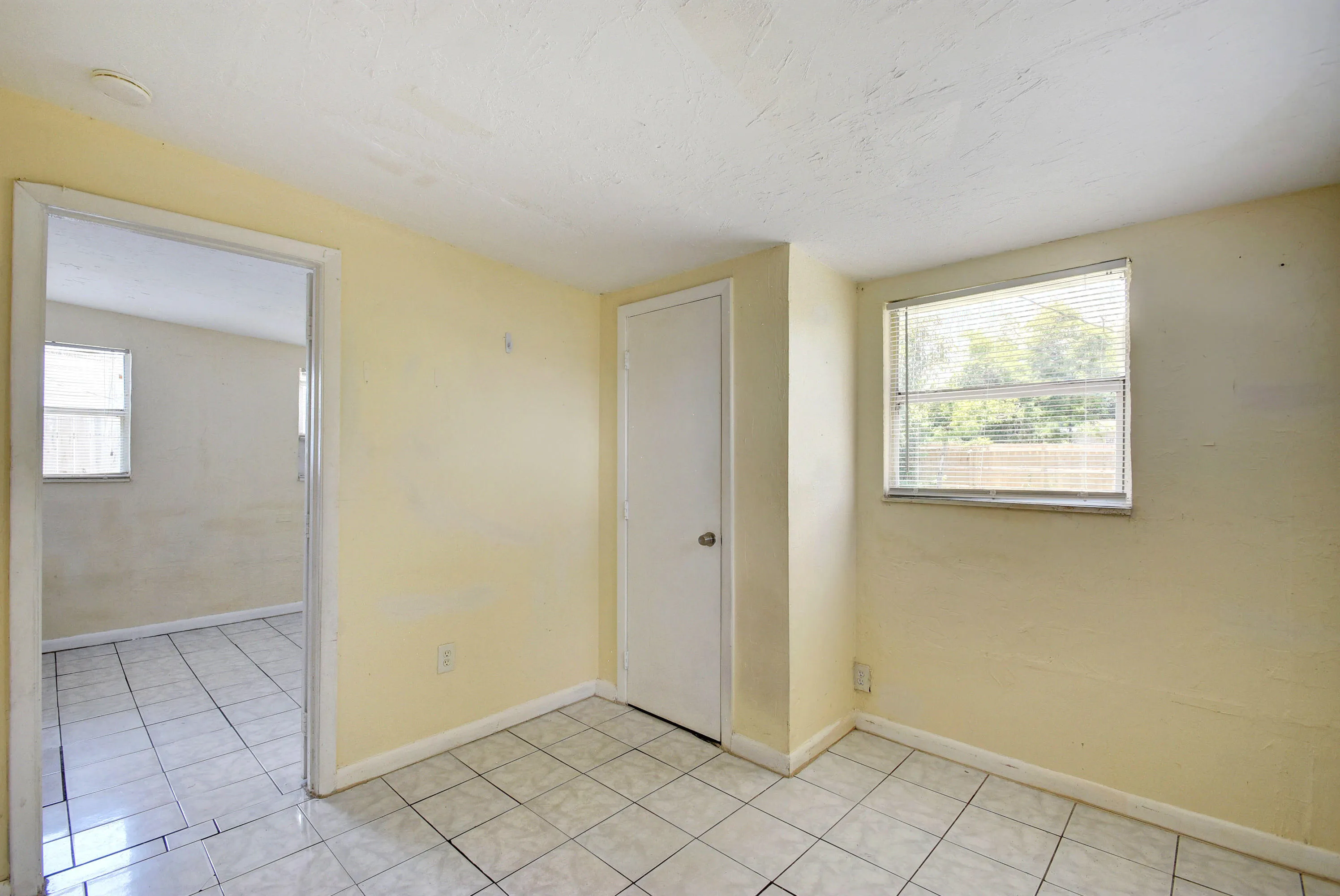Back Bedroom 4