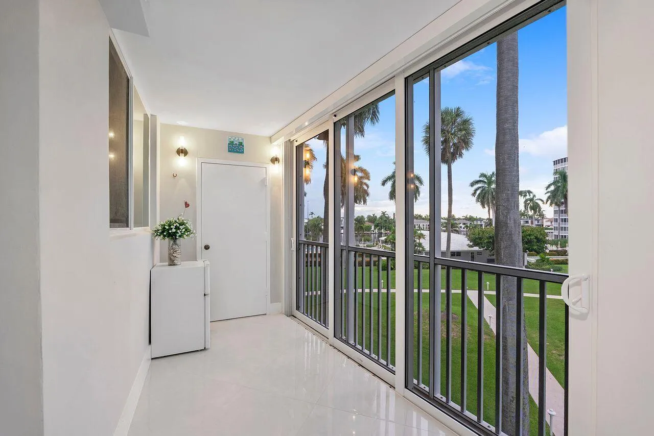 3300_S_Ocean_Blvd_u317_022