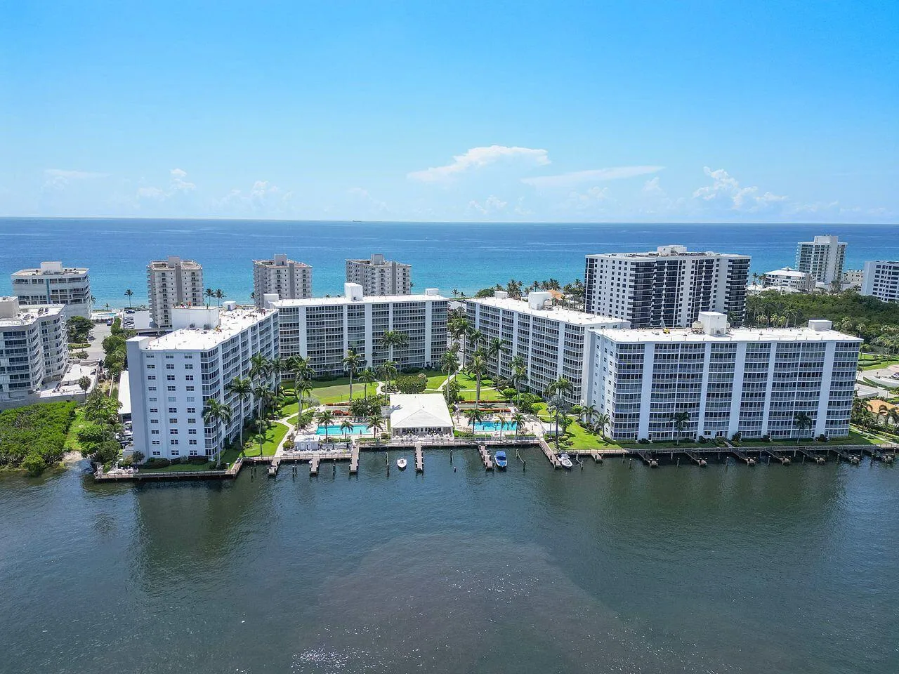 3224_S_Ocean_Blvd_u410_011