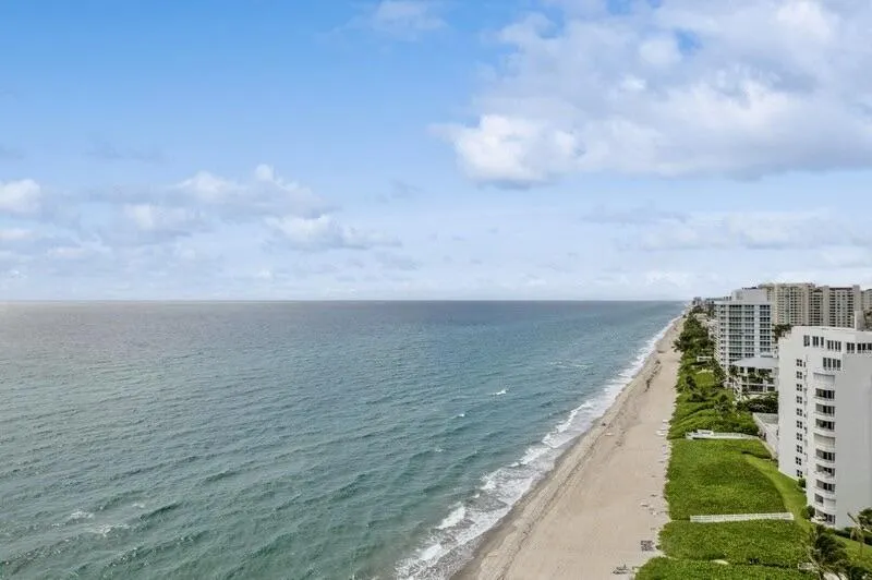 36_3300SOceanBlvd_418C_181012_AerialView