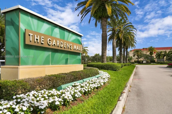 The Gardens Mall, Palm Beach Gardens