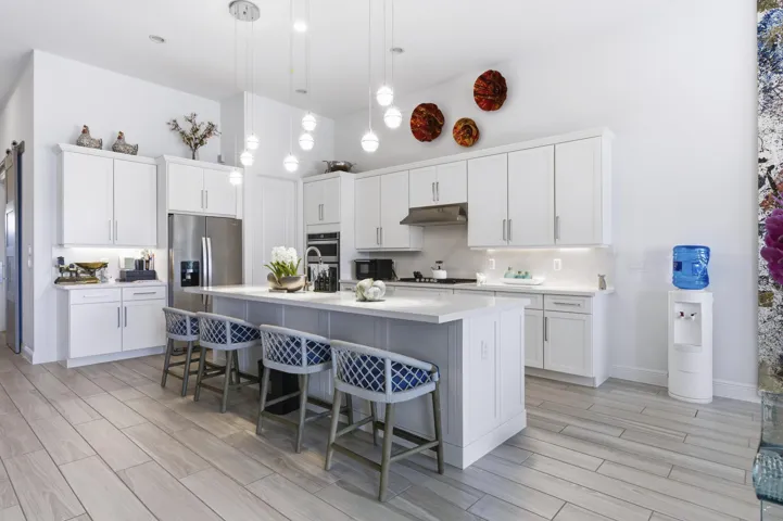 9921_Regency_Way_WPB_2_003