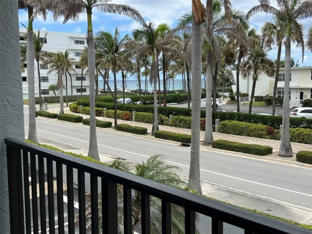 Ocean view from the patio . Watch all the beach activity daily.