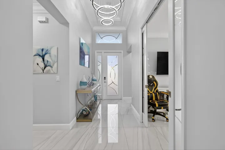 ENTRY FOYER