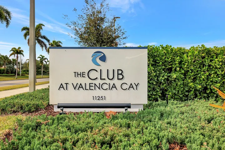 Valencia-01AAA