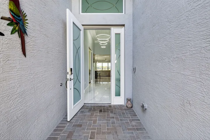 GLASS ENRTY DOOR & SIDE LIGHT