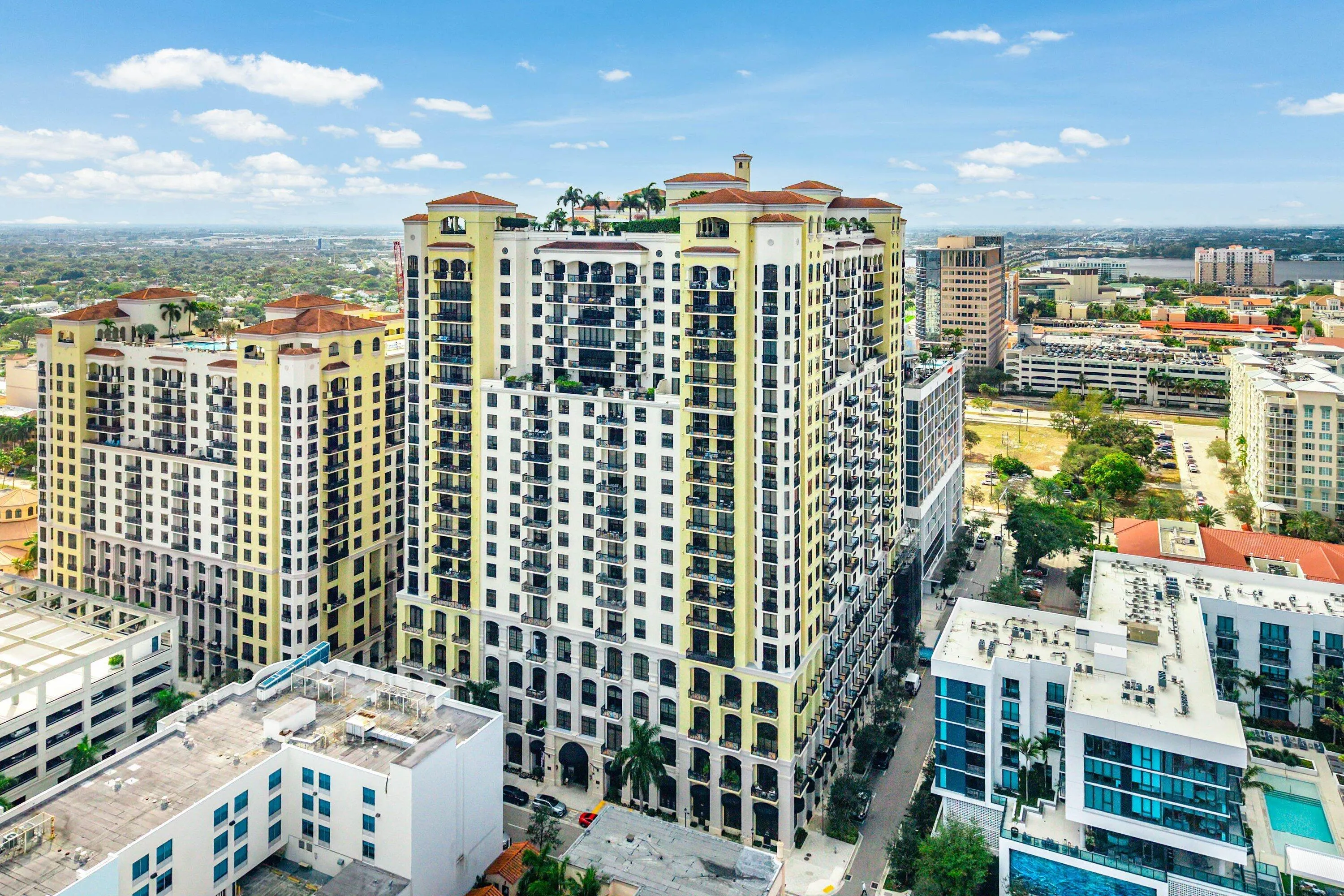 031-701SouthOliveAvenue-515-WestPalmBeac