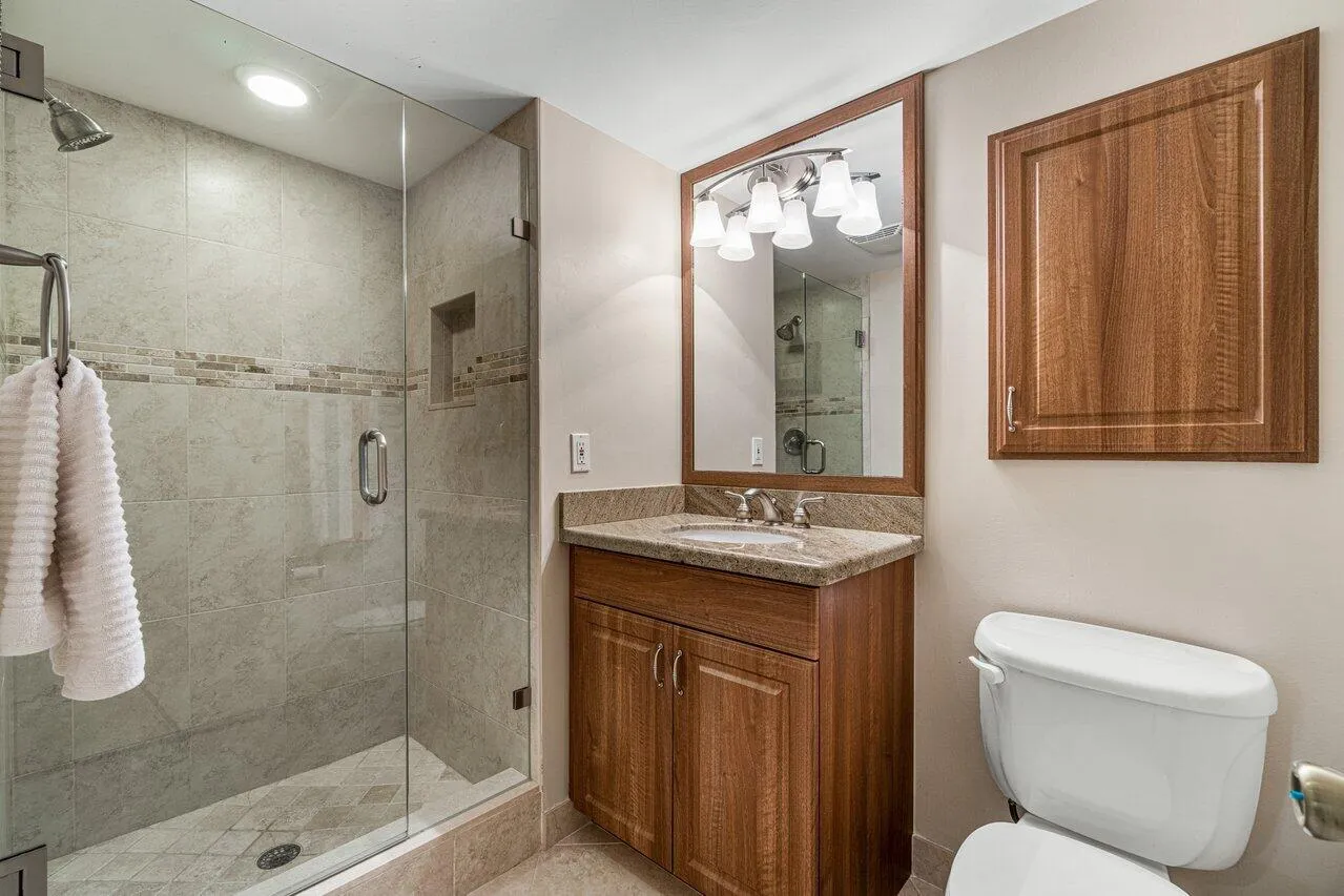 024-22WestgateLane-BoyntonBeach-FL-33436