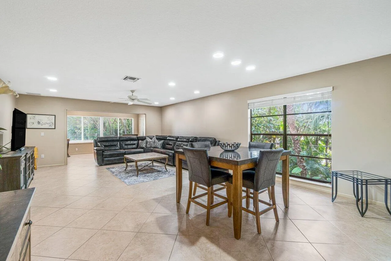 011-22WestgateLane-BoyntonBeach-FL-33436