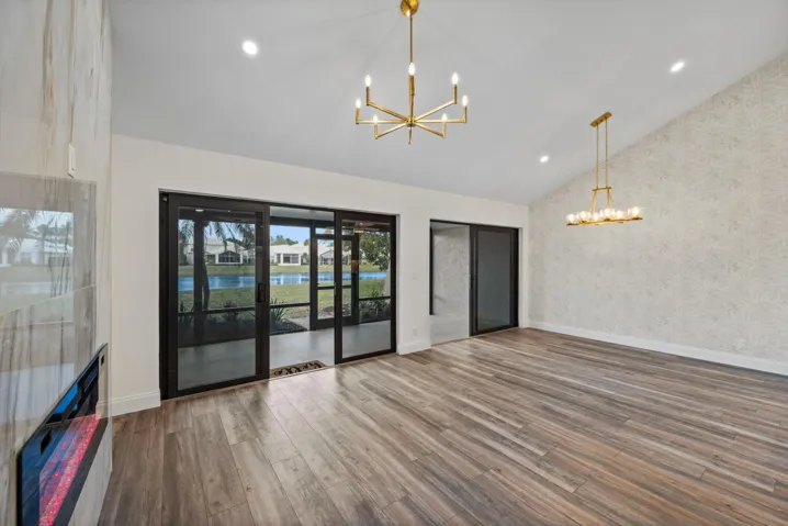 Dining/Living Room