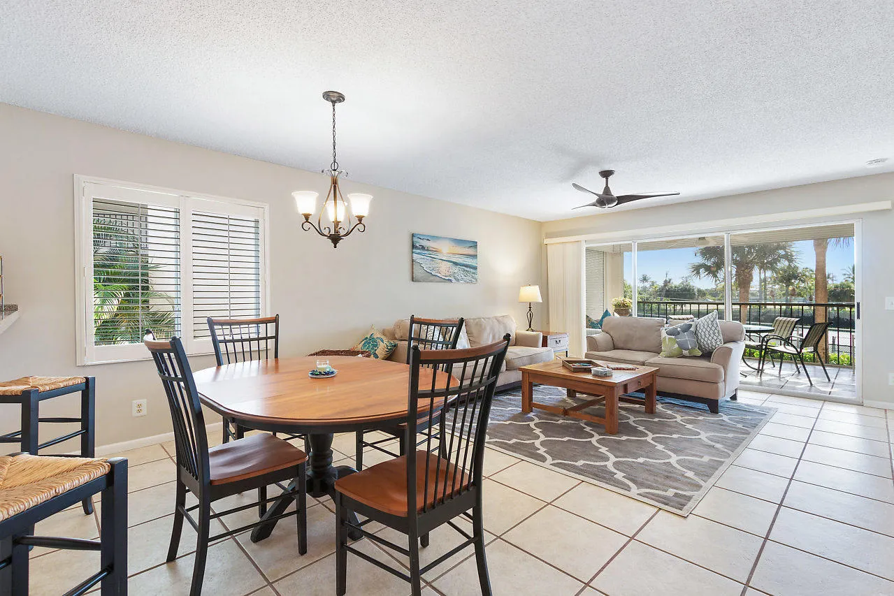 007-275PalmAve-Jupiter-FL-small