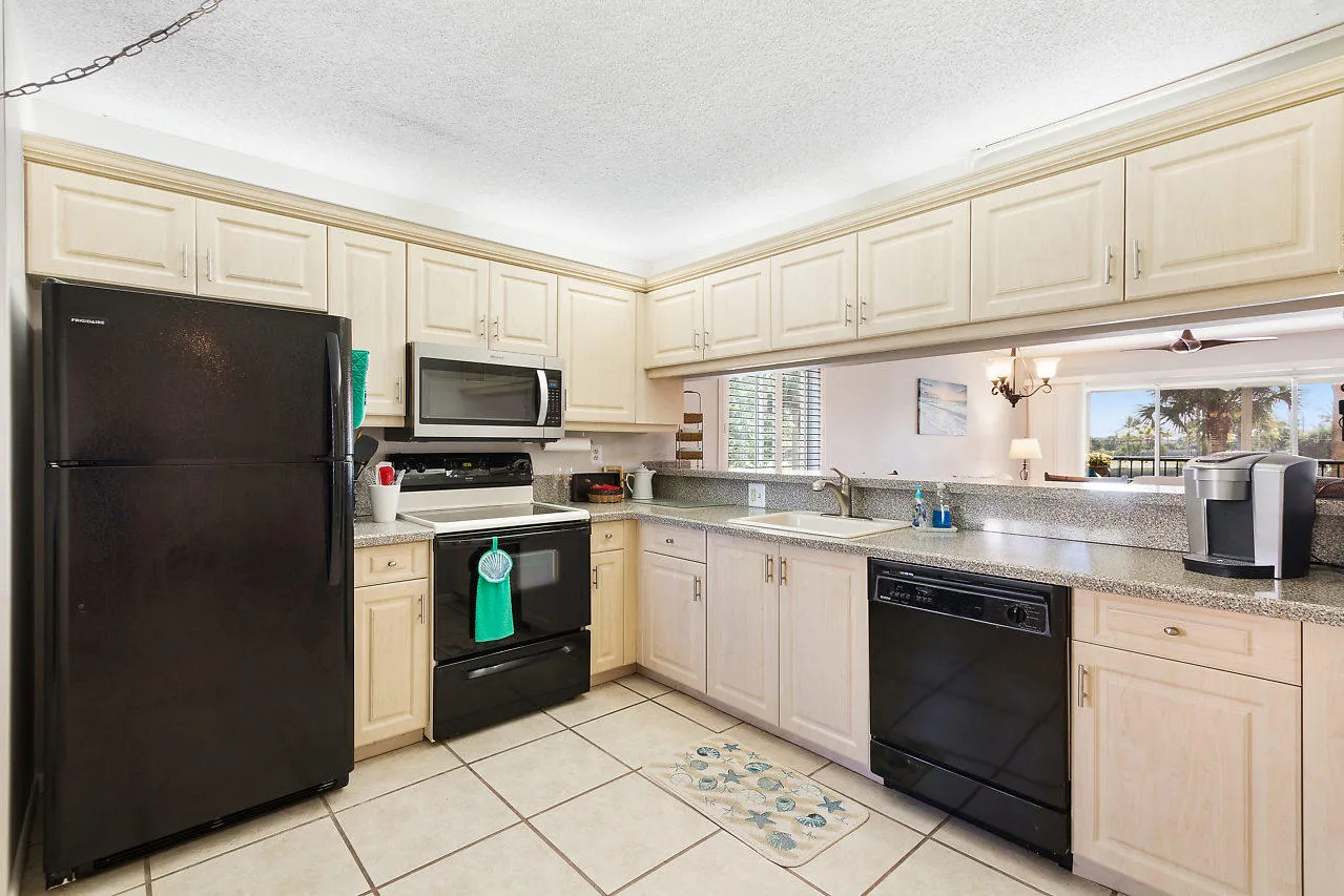 002-275PalmAve-Jupiter-FL-small