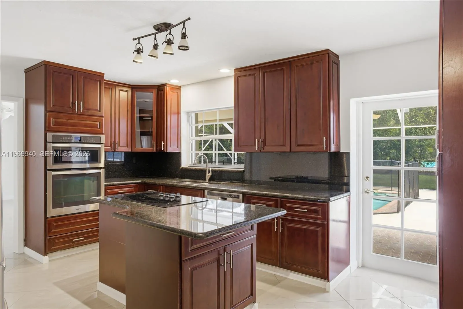 Property photo 18