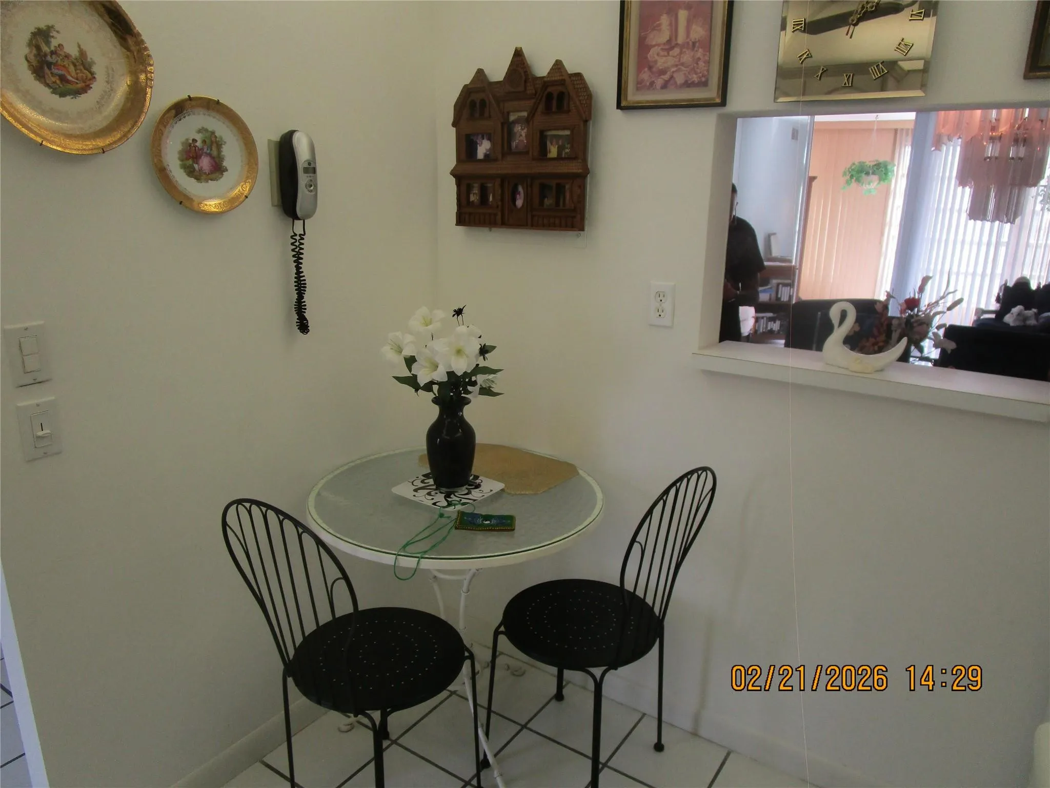 Photo 3