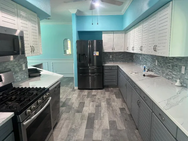 85 kitchen 2
