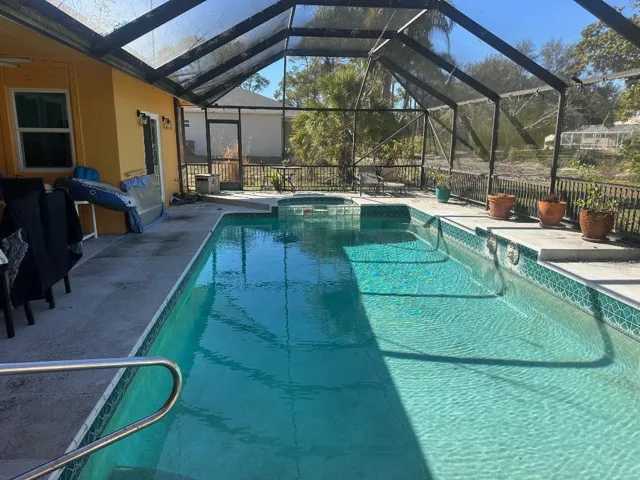 15185 pool 2