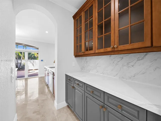 Butler Pantry