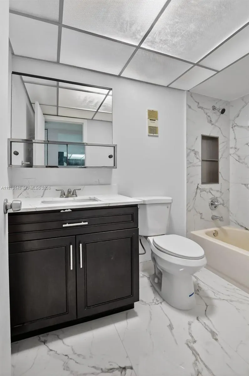 Common Bath