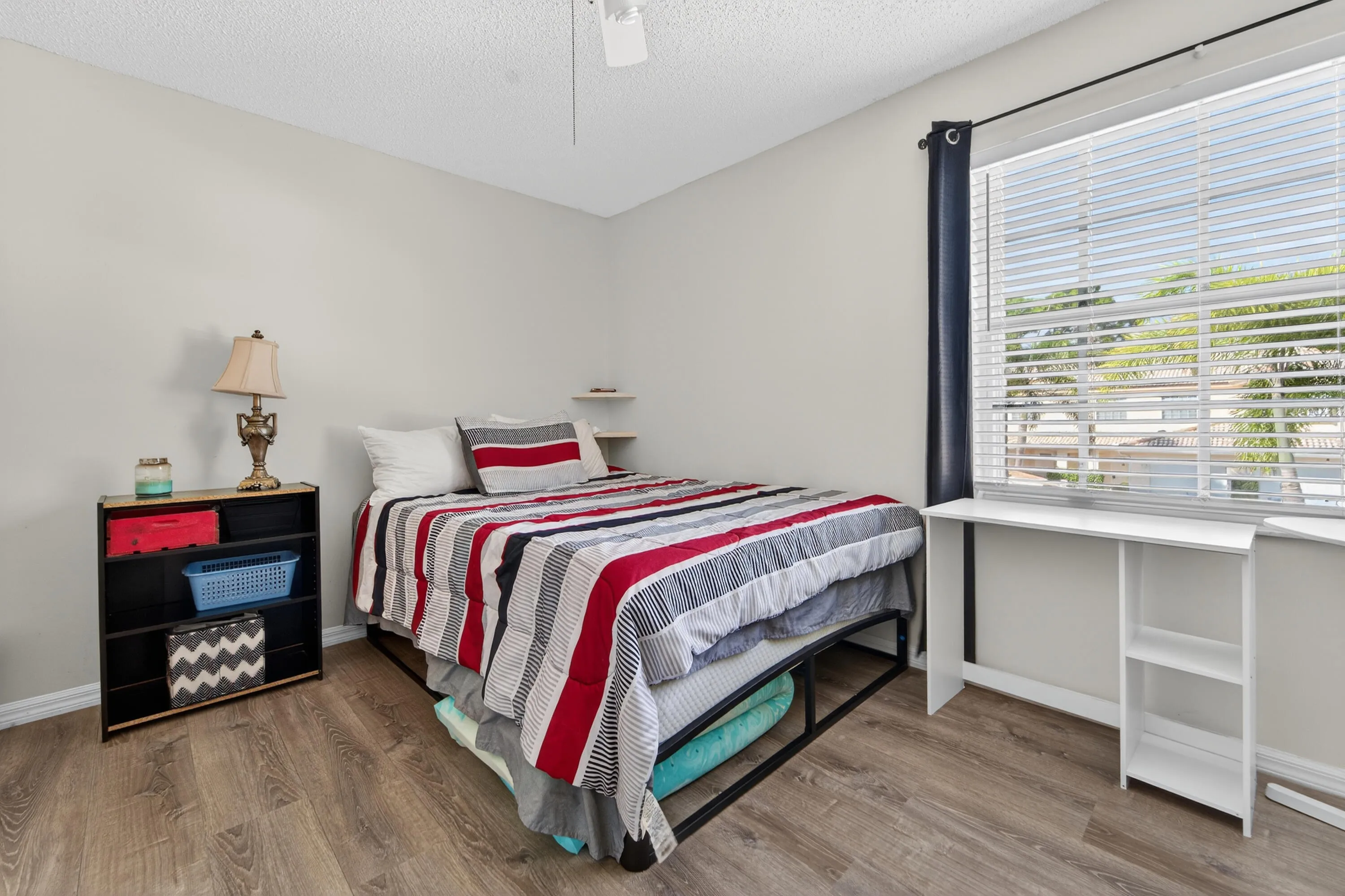 Property photo 24