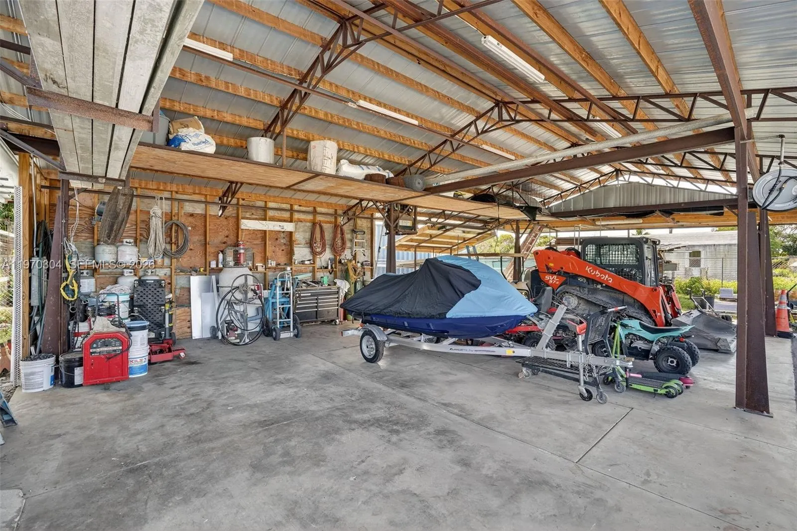 Property photo 33