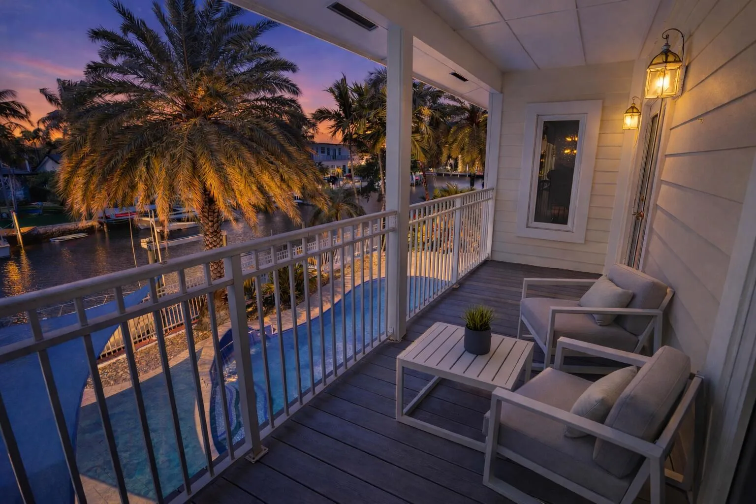Upstairs Balcony
