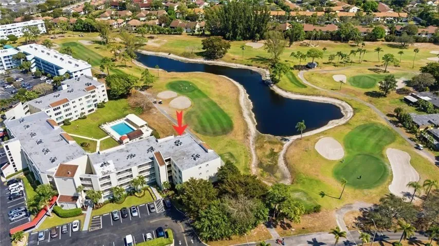 Golfers & Snowbirds Paradise!