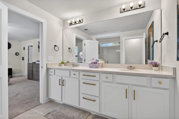 66-web-or-mls-2980-0706