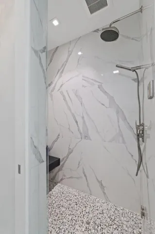 MASTER SHOWER