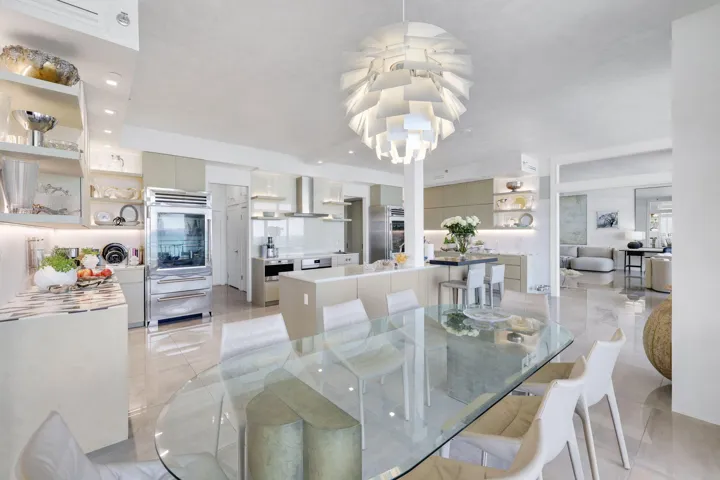 Kitchen Dining Option
