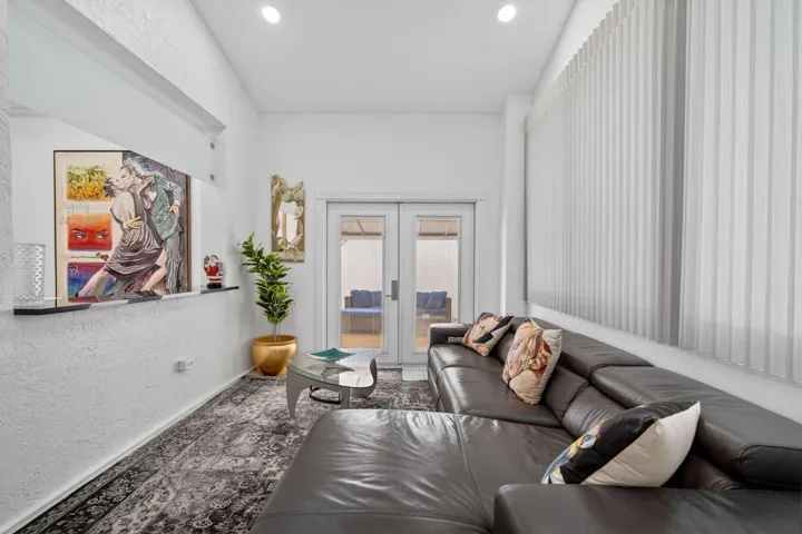 53-web-or-mls-DSC00498