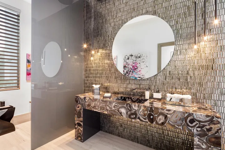 Powder room