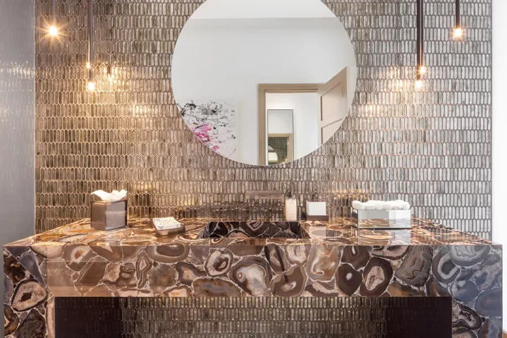 Powder room