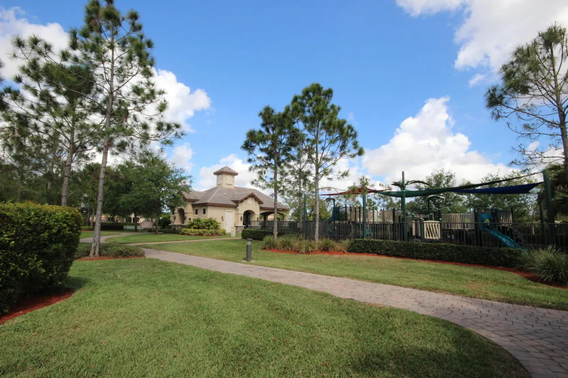 Property photo 61