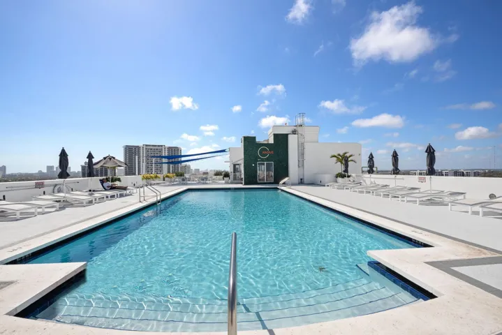 Rooftop heated pool with 360 degree, panoramic views