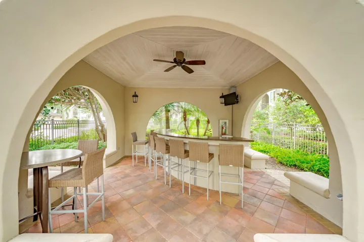 69-web-or-mls-023_60_exterior-37